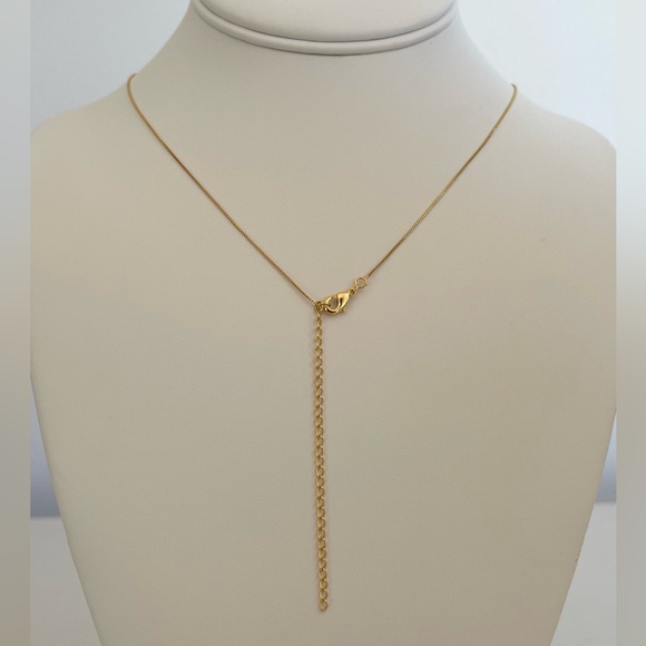 ✨Small Cross Necklace✨ - Picture 4 of 6